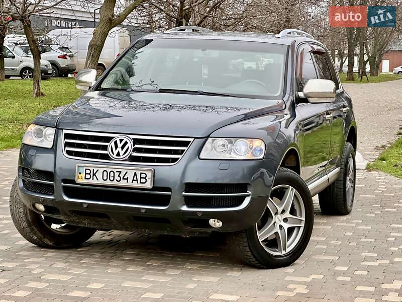 Внедорожник / Кроссовер Volkswagen Touareg 2006 в Одессе