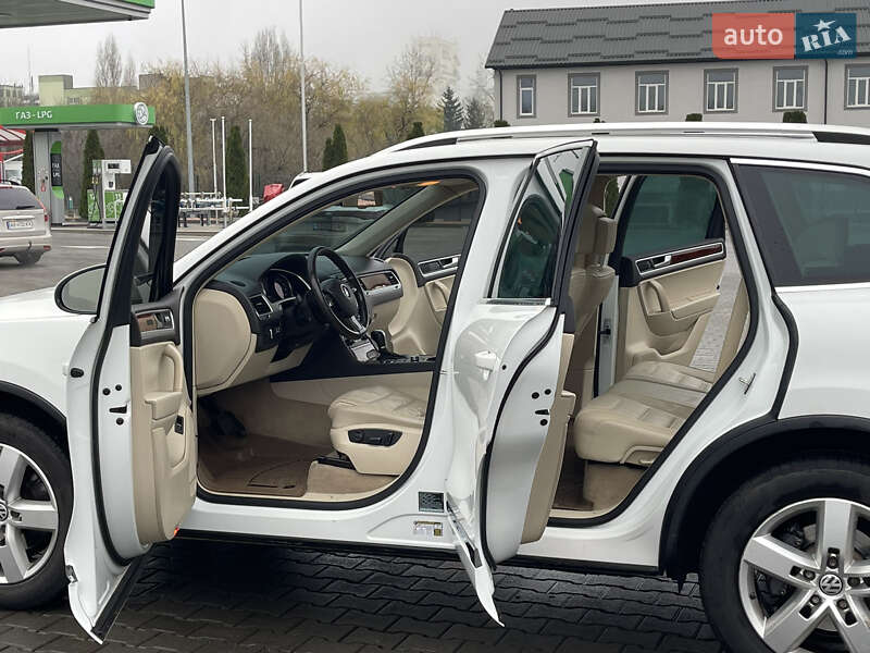 Внедорожник / Кроссовер Volkswagen Touareg 2012 в Виннице фото 24 Внедорожник / Кроссовер Volkswagen Touareg 2012 в Виннице