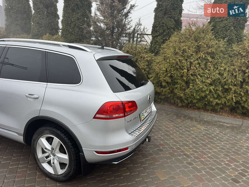 Позашляховик / Кросовер Volkswagen Touareg 2012 в Тернополі фото 27 Позашляховик / Кросовер Volkswagen Touareg 2012 в Тернополі