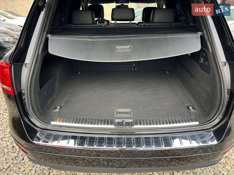 Позашляховик / Кросовер Volkswagen Touareg 2014 в Коломиї