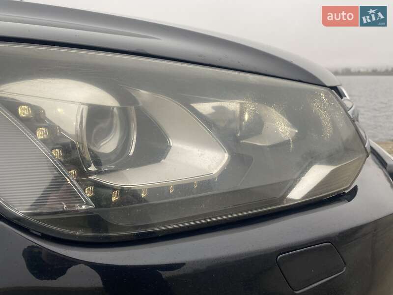 Позашляховик / Кросовер Volkswagen Touareg 2013 в Каневі фото 23 Позашляховик / Кросовер Volkswagen Touareg 2013 в Каневі