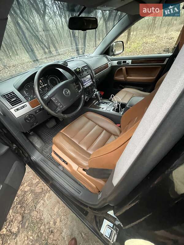 Позашляховик / Кросовер Volkswagen Touareg 2006 в Києві фото 7 Позашляховик / Кросовер Volkswagen Touareg 2006 в Києві