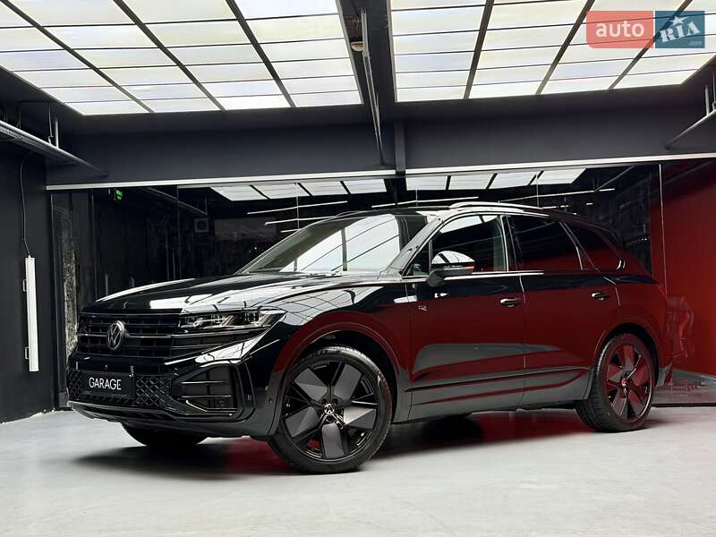 Позашляховик / Кросовер Volkswagen Touareg 2025 в Києві