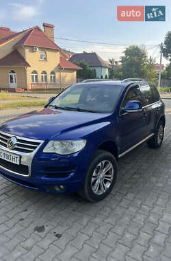 Позашляховик / Кросовер Volkswagen Touareg 2008 в Вараші