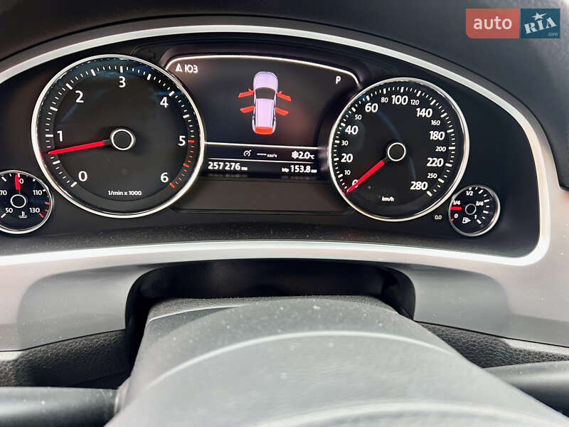 Позашляховик / Кросовер Volkswagen Touareg 2010 в Чернівцях фото 21 Позашляховик / Кросовер Volkswagen Touareg 2010 в Чернівцях