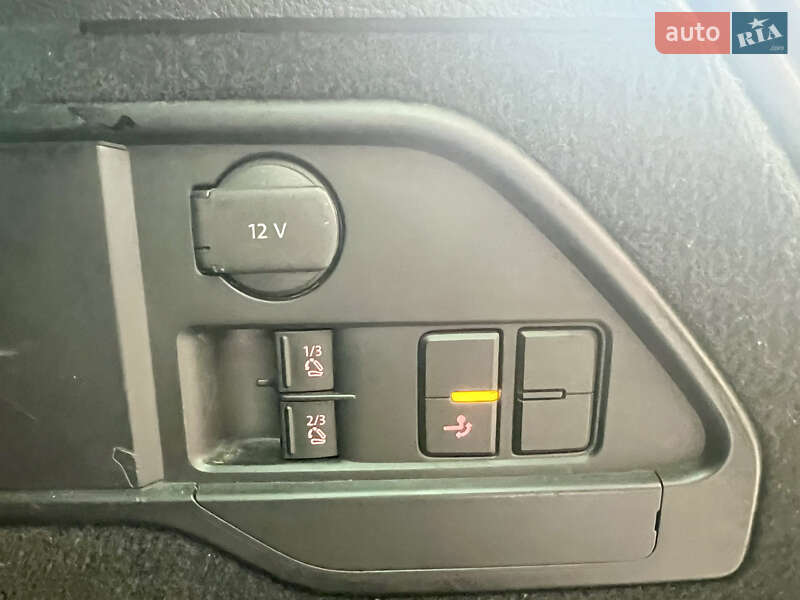 Позашляховик / Кросовер Volkswagen Touareg 2010 в Чернівцях фото 33 Позашляховик / Кросовер Volkswagen Touareg 2010 в Чернівцях