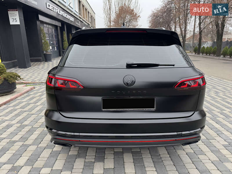Внедорожник / Кроссовер Volkswagen Touareg 2021 в Запорожье