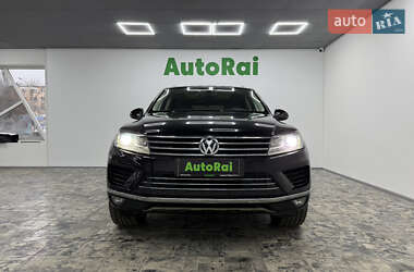 Позашляховик / Кросовер Volkswagen Touareg 2016 в Одесі
