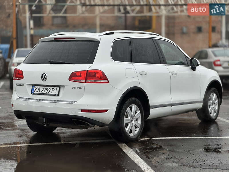 Внедорожник / Кроссовер Volkswagen Touareg 2014 в Киеве фото 15 Внедорожник / Кроссовер Volkswagen Touareg 2014 в Киеве