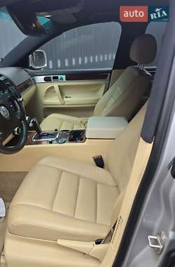 Позашляховик / Кросовер Volkswagen Touareg 2006 в Черкасах