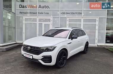 Позашляховик / Кросовер Volkswagen Touareg 2023 в Києві