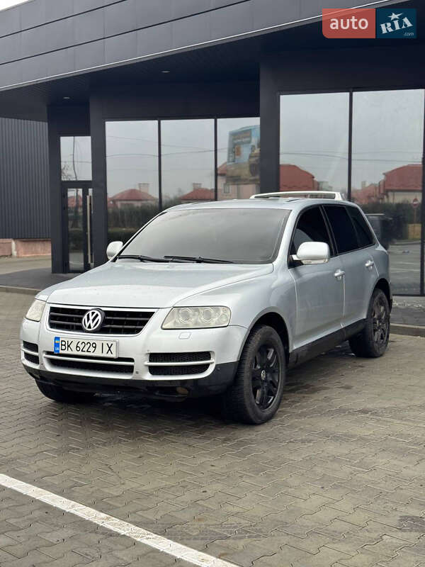 Volkswagen Touareg 2003