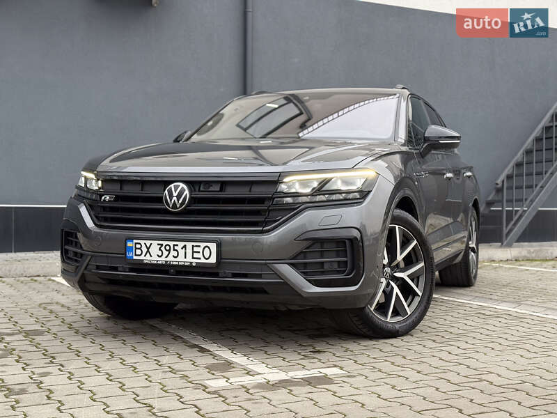 Внедорожник / Кроссовер Volkswagen Touareg 2021 в Хмельницком