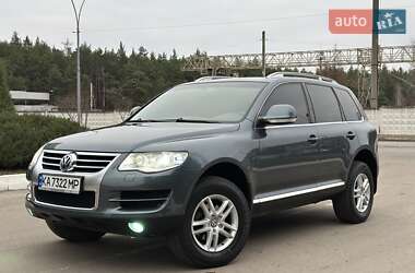 Внедорожник / Кроссовер Volkswagen Touareg 2007 в Ахтырке