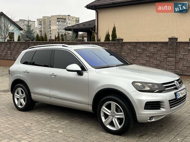 Внедорожник / Кроссовер Volkswagen Touareg 2010 в Ровно фото 3 Внедорожник / Кроссовер Volkswagen Touareg 2010 в Ровно