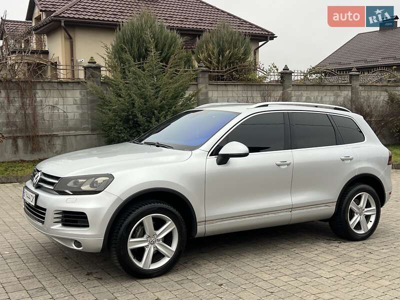 Внедорожник / Кроссовер Volkswagen Touareg 2010 в Ровно фото 2 Внедорожник / Кроссовер Volkswagen Touareg 2010 в Ровно