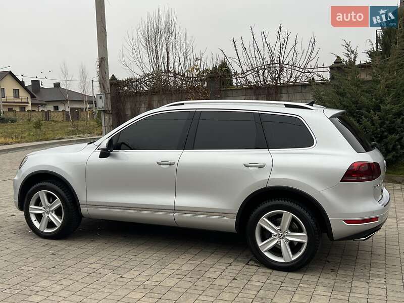 Внедорожник / Кроссовер Volkswagen Touareg 2010 в Ровно фото 6 Внедорожник / Кроссовер Volkswagen Touareg 2010 в Ровно