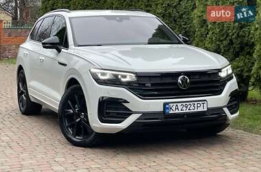 Позашляховик / Кросовер Volkswagen Touareg 2023 в Києві