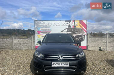 Внедорожник / Кроссовер Volkswagen Touareg 2011 в Коломые