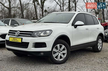 Позашляховик / Кросовер Volkswagen Touareg 2014 в Умані