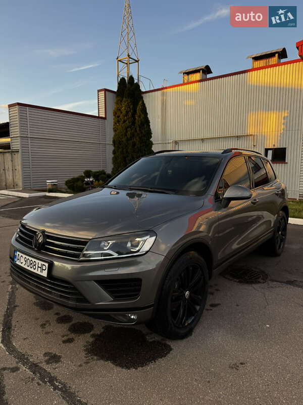 Volkswagen Touareg 2015