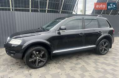 Позашляховик / Кросовер Volkswagen Touareg 2005 в Одесі