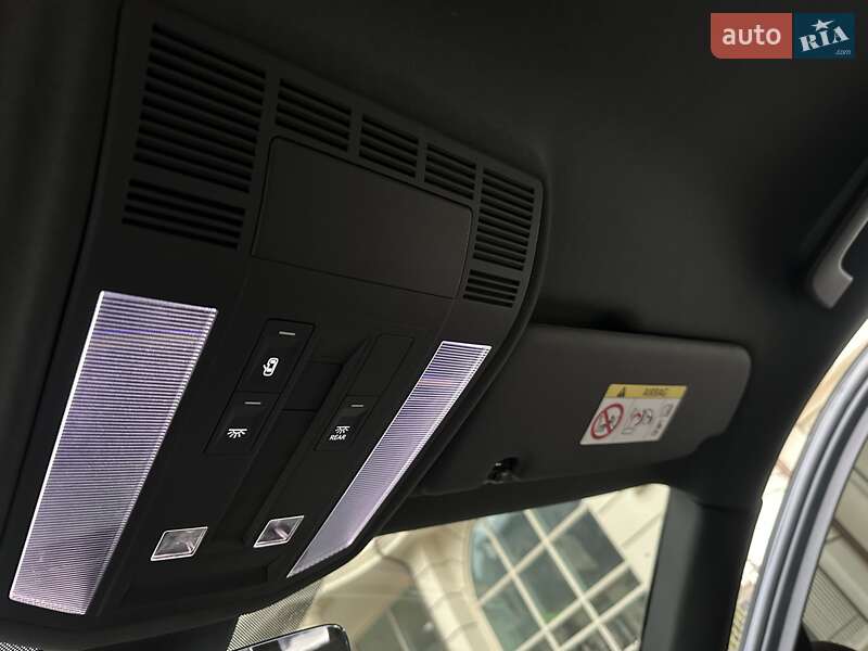 Внедорожник / Кроссовер Volkswagen Touareg 2021 в Киеве фото 37 Внедорожник / Кроссовер Volkswagen Touareg 2021 в Киеве