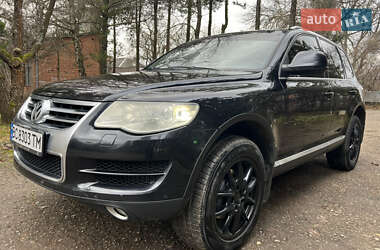 Внедорожник / Кроссовер Volkswagen Touareg 2007 в Черновцах