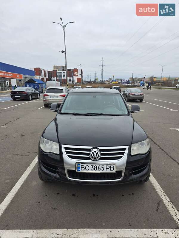 Внедорожник / Кроссовер Volkswagen Touareg 2008 в Луцке