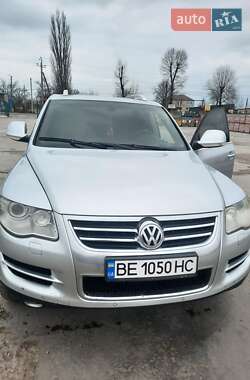 Внедорожник / Кроссовер Volkswagen Touareg 2009 в Первомайске