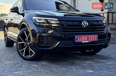 Внедорожник / Кроссовер Volkswagen Touareg 2022 в Киеве