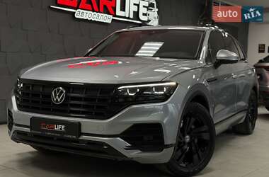 Позашляховик / Кросовер Volkswagen Touareg 2020 в Тернополі