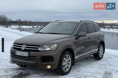 Позашляховик / Кросовер Volkswagen Touareg 2012 в Коломиї
