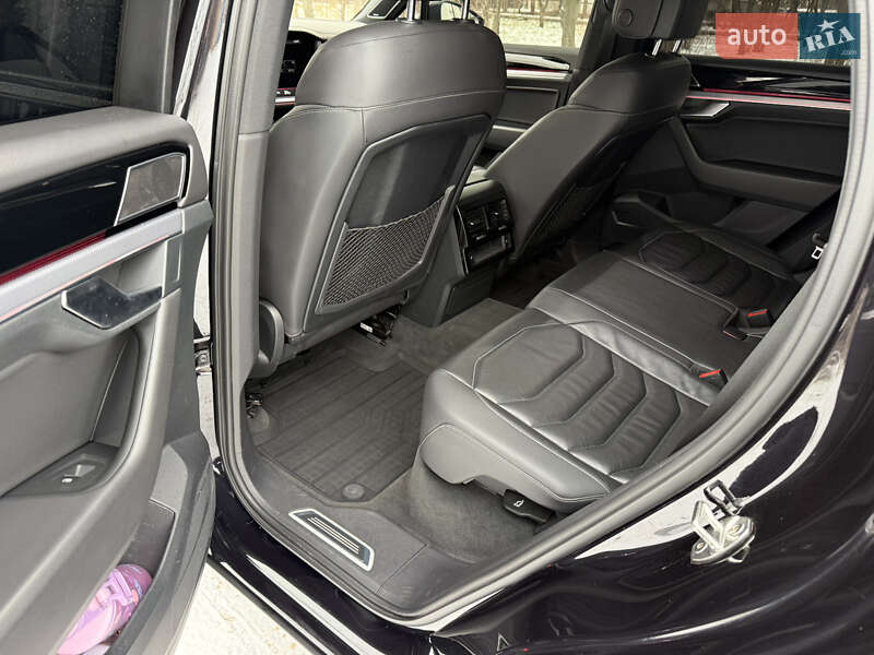 Внедорожник / Кроссовер Volkswagen Touareg 2018 в Кривом Роге фото 11 Внедорожник / Кроссовер Volkswagen Touareg 2018 в Кривом Роге