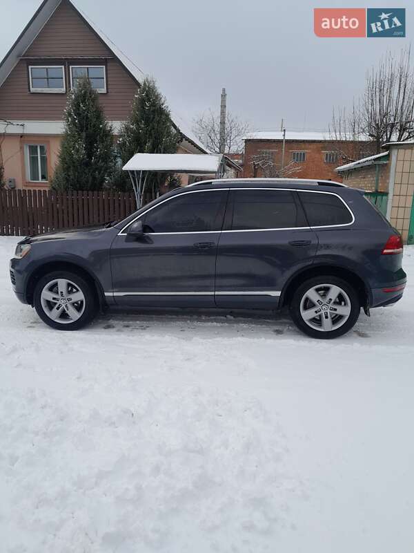 Внедорожник / Кроссовер Volkswagen Touareg 2011 в Каменке фото 12 Внедорожник / Кроссовер Volkswagen Touareg 2011 в Каменке