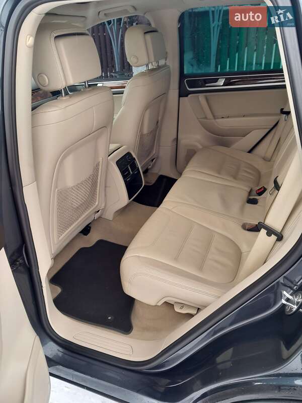 Внедорожник / Кроссовер Volkswagen Touareg 2011 в Каменке фото 16 Внедорожник / Кроссовер Volkswagen Touareg 2011 в Каменке