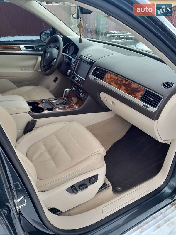 Внедорожник / Кроссовер Volkswagen Touareg 2011 в Каменке фото 18 Внедорожник / Кроссовер Volkswagen Touareg 2011 в Каменке