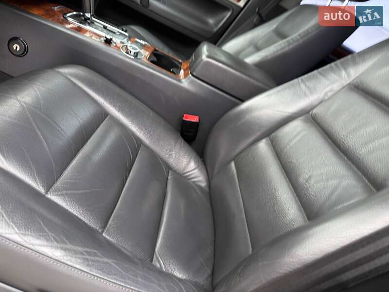 Внедорожник / Кроссовер Volkswagen Touareg 2008 в Ахтырке