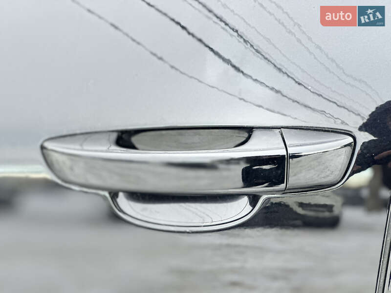 Внедорожник / Кроссовер Volkswagen Touareg 2018 в Киеве фото 9 Внедорожник / Кроссовер Volkswagen Touareg 2018 в Киеве