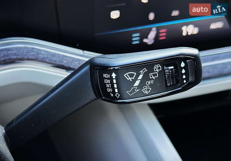 Внедорожник / Кроссовер Volkswagen Touareg 2019 в Киеве фото 37 Внедорожник / Кроссовер Volkswagen Touareg 2019 в Киеве