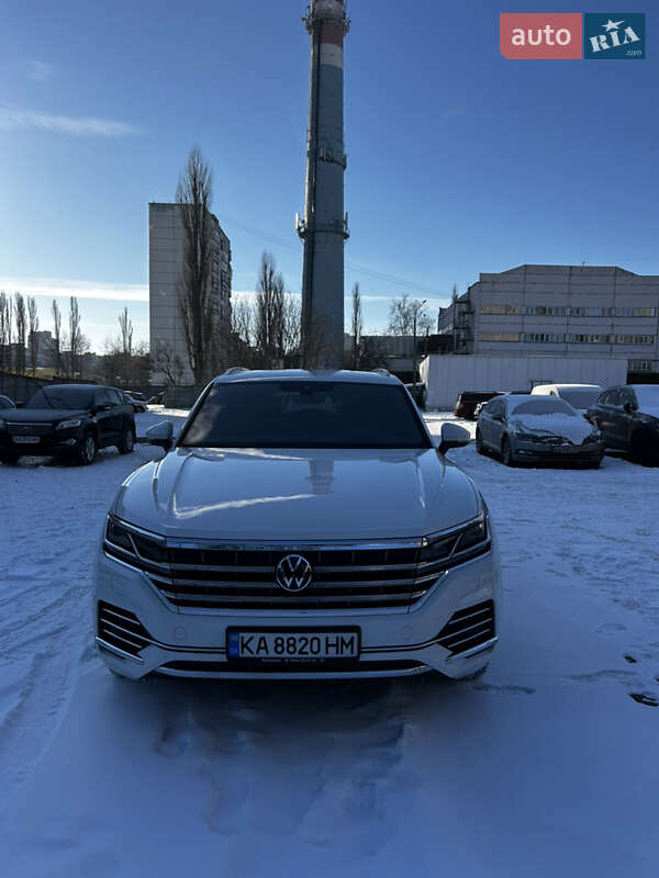 Внедорожник / Кроссовер Volkswagen Touareg 2021 в Киеве фото 5 Внедорожник / Кроссовер Volkswagen Touareg 2021 в Киеве