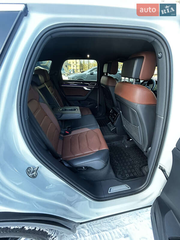 Внедорожник / Кроссовер Volkswagen Touareg 2021 в Киеве фото 19 Внедорожник / Кроссовер Volkswagen Touareg 2021 в Киеве