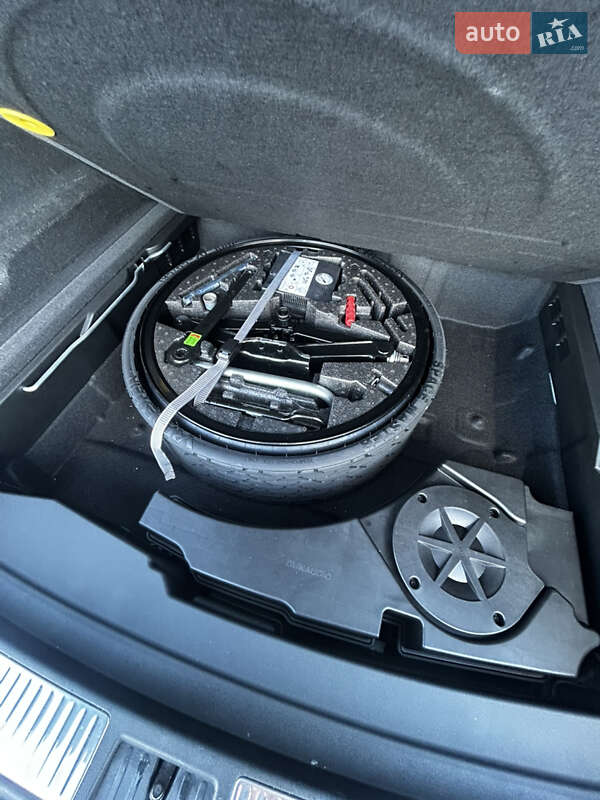 Внедорожник / Кроссовер Volkswagen Touareg 2021 в Киеве фото 32 Внедорожник / Кроссовер Volkswagen Touareg 2021 в Киеве