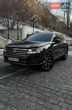 Внедорожник / Кроссовер Volkswagen Touareg 2022 в Одессе