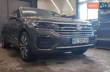 Внедорожник / Кроссовер Volkswagen Touareg 2018 в Днепре