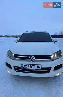 Внедорожник / Кроссовер Volkswagen Touareg 2011 в Тернополе