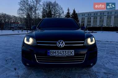 Внедорожник / Кроссовер Volkswagen Touareg 2010 в Сумах