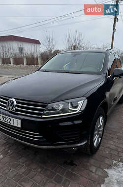 Позашляховик / Кросовер Volkswagen Touareg 2017 в Буську