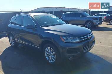 Volkswagen Touareg 2013