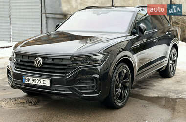 Внедорожник / Кроссовер Volkswagen Touareg 2023 в Киеве